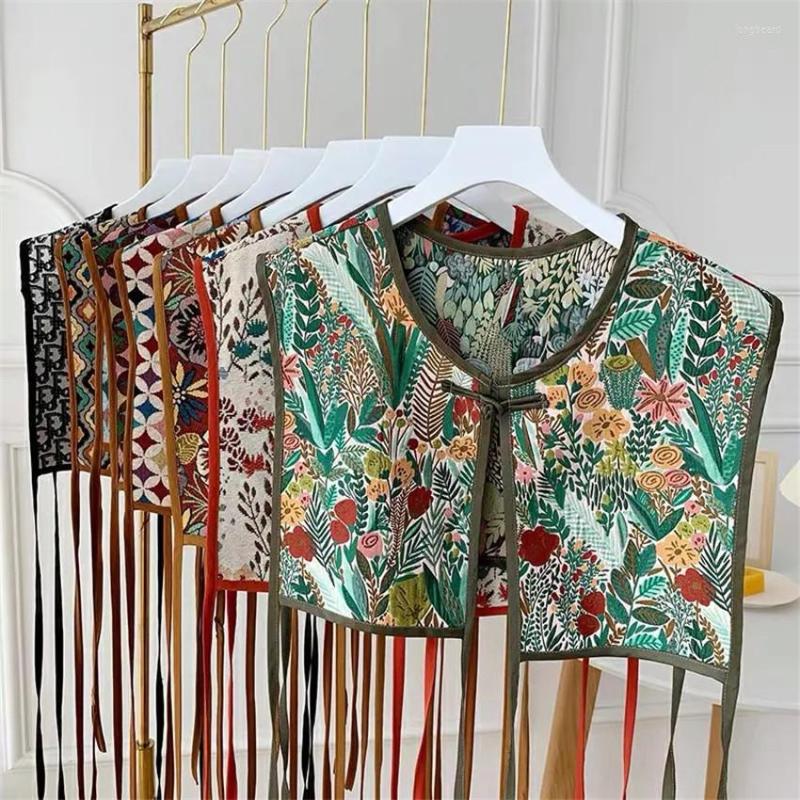 Scarves Korean Fashion Vintage Fake Collar Women Printed Shawl Small Decorative False For Shirt Top All Macth Poncho Cape
Scarves Korean Fashion Vintage Fake Collar Women Printed Shawl Small Decorative False For Shirt Top All Macth Poncho Cape