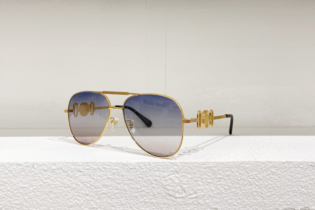 vintage hot sunglasses fashion design cool designer eyeglasses with Lion Head decorate for women and man mens eyeglass for large frame men Classic eyewear
vintage hot sunglasses fashion design cool designer eyeglasses with Lion Head decorate for women and man mens eyeglass for large frame men Classic eyewear