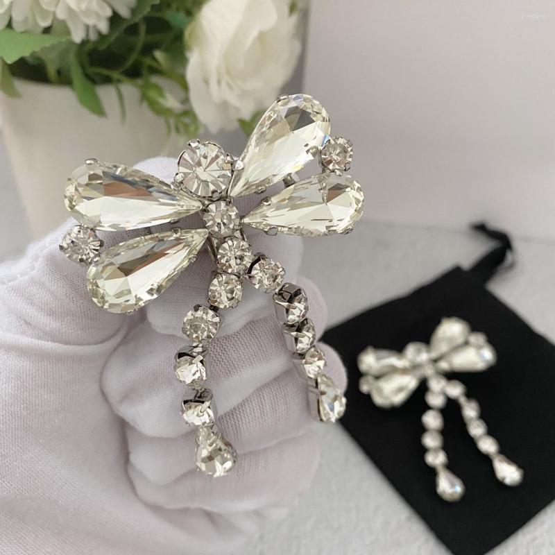 Backs Earrings AR Unusual Big Dragonfly Full Luxury Crystal Stone Clip On Ladies Europe Stylish No Piercing Ear Accessories
Backs Earrings AR Unusual Big Dragonfly Full Luxury Crystal Stone Clip On Ladies Europe Stylish No Piercing Ear Accessories
