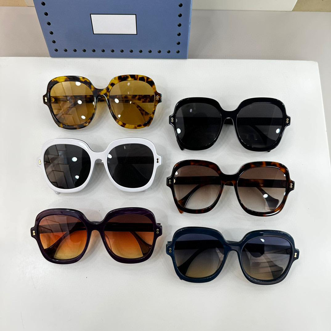 Men Sunglasses For Women Latest Selling Fashion Sun Glasses Mens Sunglass Gafas De Sol Glass UV400 Lens With Random Matching Box 1240
Men Sunglasses For Women Latest Selling Fashion Sun Glasses Mens Sunglass Gafas De Sol Glass UV400 Lens With Random Matching Box 1240