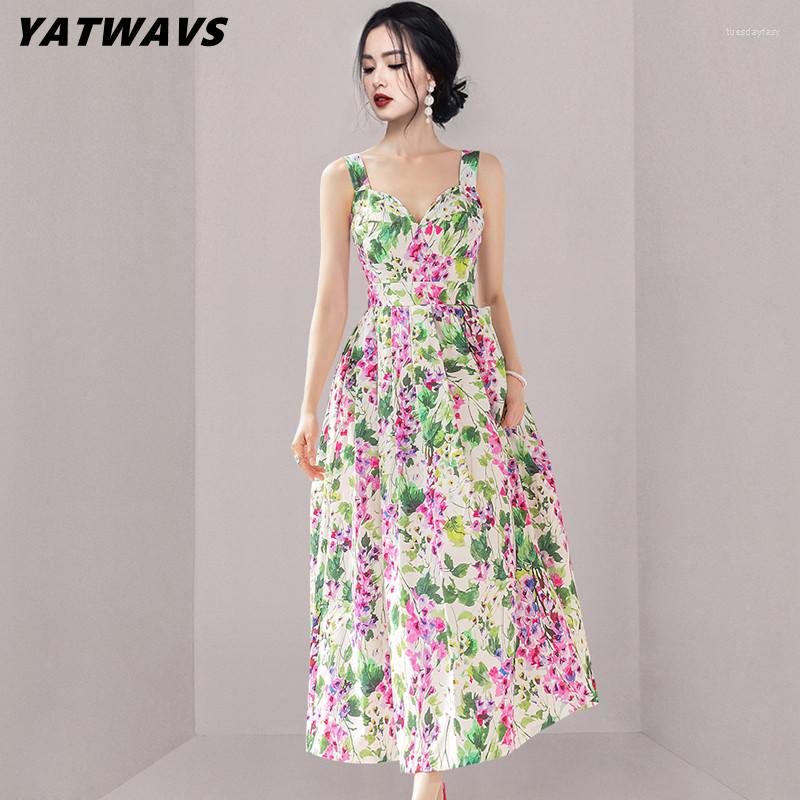 Casual Dresses Elegant Ladies Spaghetti Strap Dress Summer Women Floral Printed V-Collar High Waist Bohemia Vacation Long, Picture color
Casual Dresses Elegant Ladies Spaghetti Strap Dress Summer Women Floral Printed V-Collar High Waist Bohemia Vacation Long, Picture color