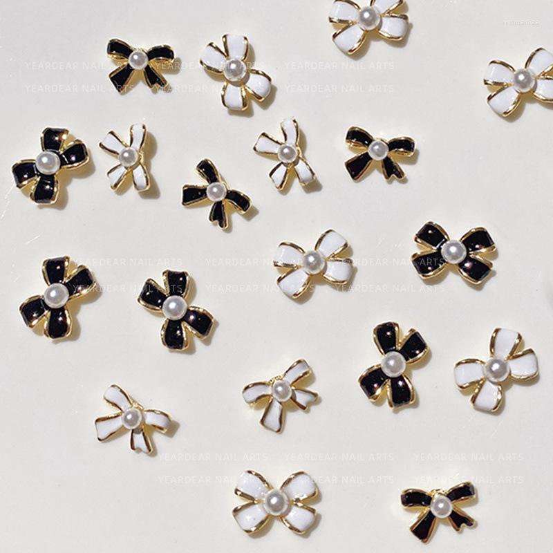 Nail Art Decorations 10Pcs Beautiful Pearl Gold Edge Metal Bow Ornament Trend Light Luxury Trimmed Gold/Silver Trim
Nail Art Decorations 10Pcs Beautiful Pearl Gold Edge Metal Bow Ornament Trend Light Luxury Trimmed Gold/Silver Trim