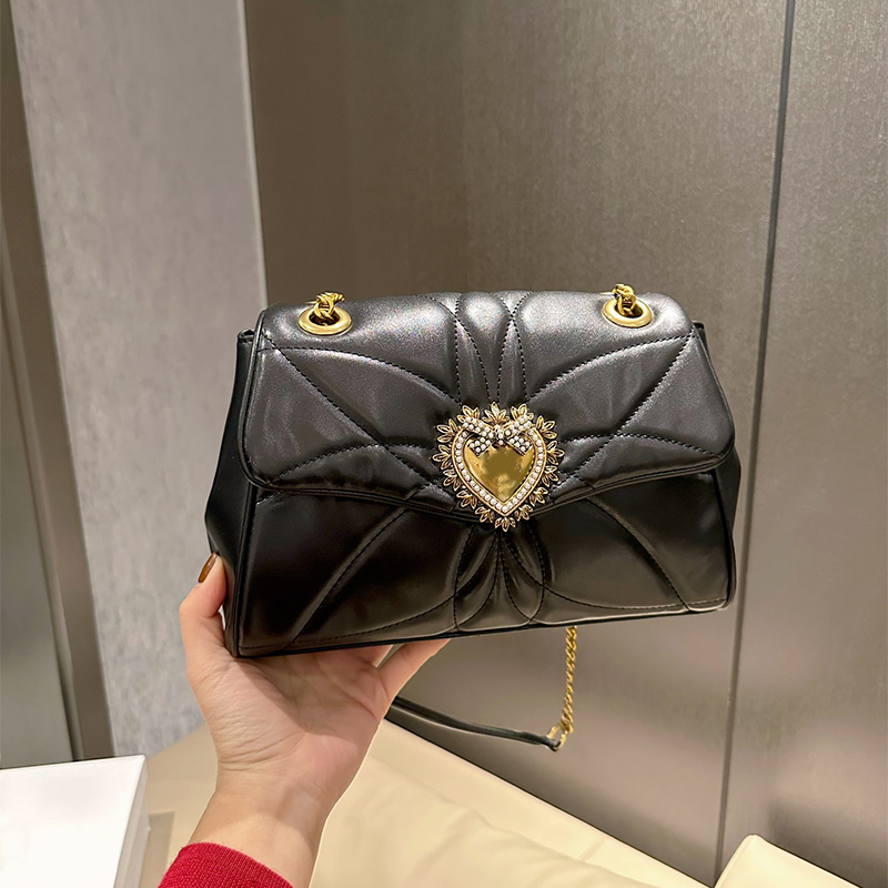 designer bag women crossbody handbags shoulder bags fashion sheepskin purse luxury wallet lady totes purses fancy evening bag woman handbag 2022 top tote, Black
designer bag women crossbody handbags shoulder bags fashion sheepskin purse luxury wallet lady totes purses fancy evening bag woman handbag 2022 top tote, Black