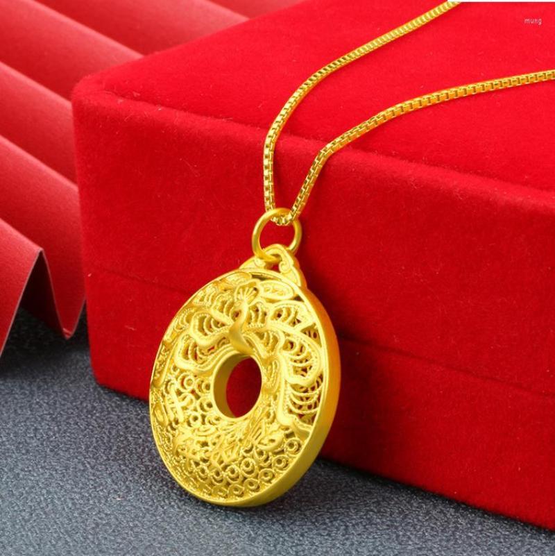 Pendant Necklaces Hi Classic Wedding 24K Gold Hollow Out Round Eafowl Necklace For Female Party Jewelry With Box Chain Birthday Gift
Pendant Necklaces Hi Classic Wedding 24K Gold Hollow Out Round Eafowl Necklace For Female Party Jewelry With Box Chain Birthday Gift