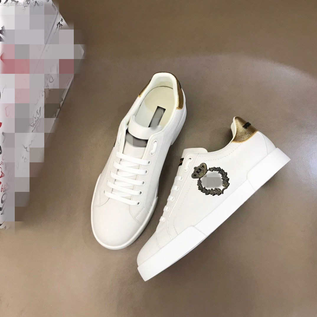 Streetwear men designer shoes black and white cool Luxury Mens casual sports shoe flat sneakers high quality MKJL0002 6COQ6XXE
Streetwear men designer shoes black and white cool Luxury Mens casual sports shoe flat sneakers high quality MKJL0002 6COQ6XXE