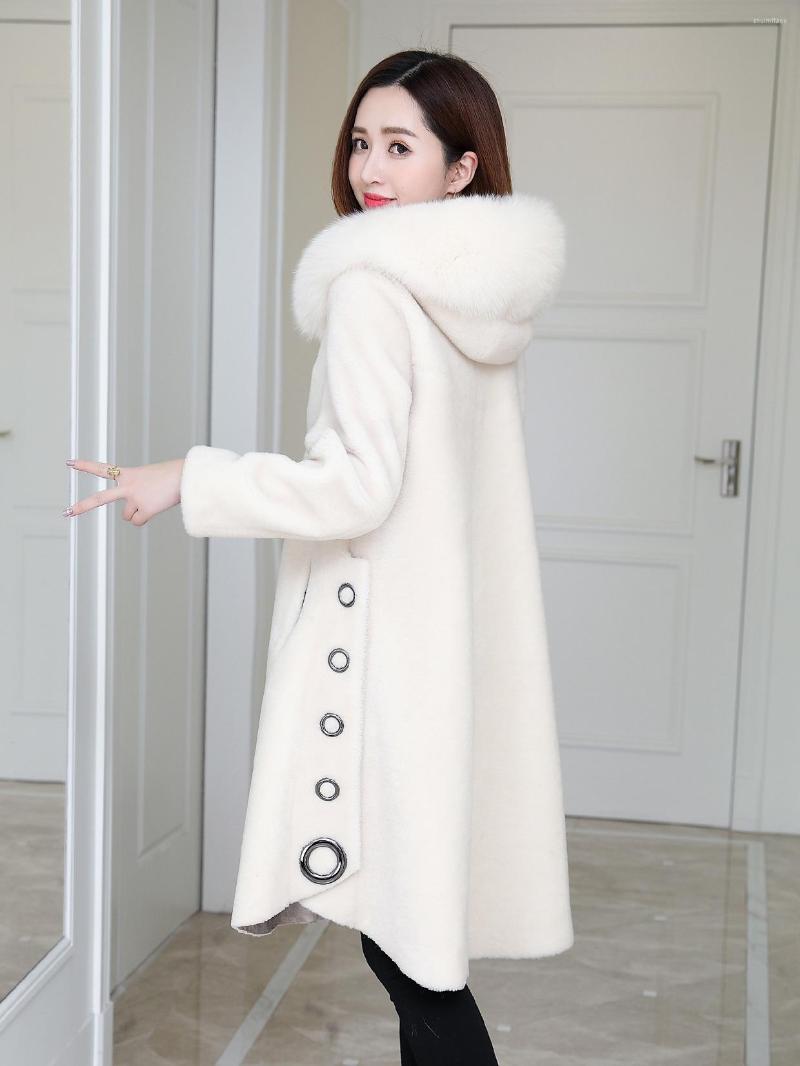 Women's Fur Granular Sheep Shearing Coat Women's Medium And Long 2022 Winter Collar Integrated, White 100 wool
Women's Fur Granular Sheep Shearing Coat Women's Medium And Long 2022 Winter Collar Integrated, White 100 wool