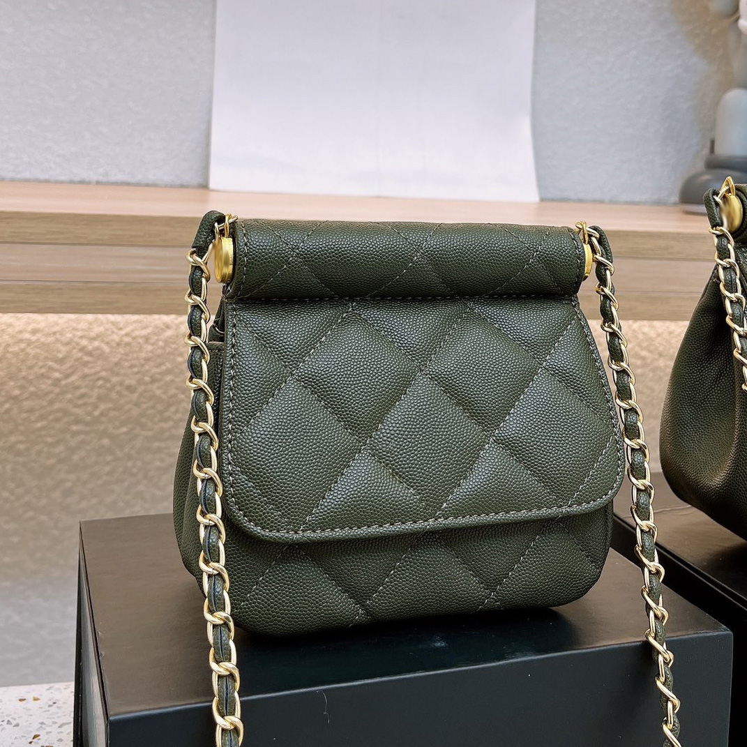 Women Designer Caviar Quilted Bags Classic Mini Calfskin Cosmetic Case Gold Metal Hardware Chain Matelasse Cross Shoulder Purses Luxuries Vanity Handbags 15.5/19CM, Box
Women Designer Caviar Quilted Bags Classic Mini Calfskin Cosmetic Case Gold Metal Hardware Chain Matelasse Cross Shoulder Purses Luxuries Vanity Handbags 15.5/19CM, Box