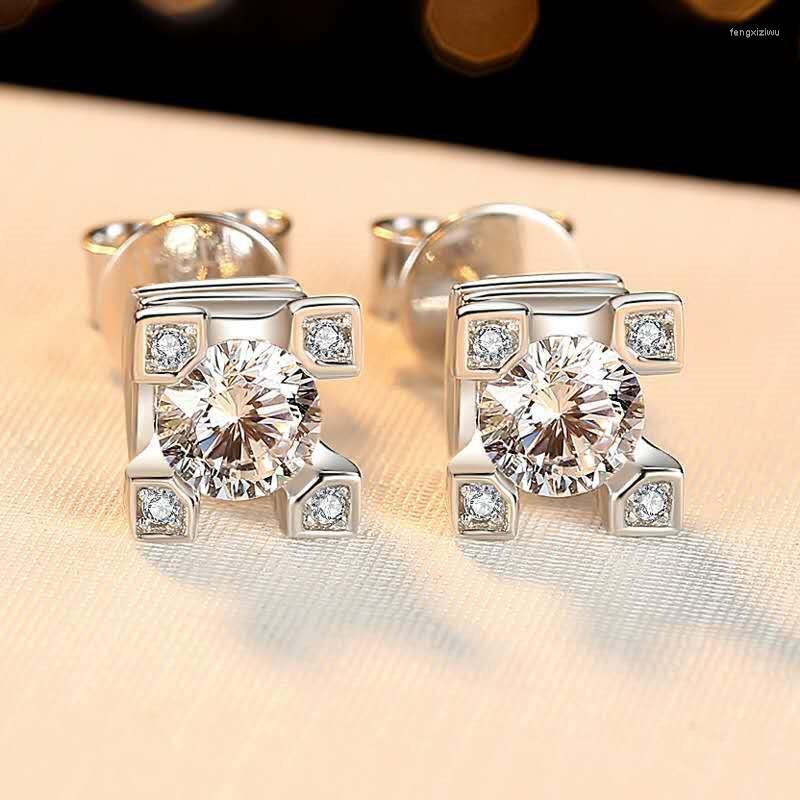 Stud Earrings Geoki Perfect Cut 0.5 Moissanite Classic 4 Prong Cow Head 925 Sterling Silver Pass Diamond Test For Girls
Stud Earrings Geoki Perfect Cut 0.5 Moissanite Classic 4 Prong Cow Head 925 Sterling Silver Pass Diamond Test For Girls