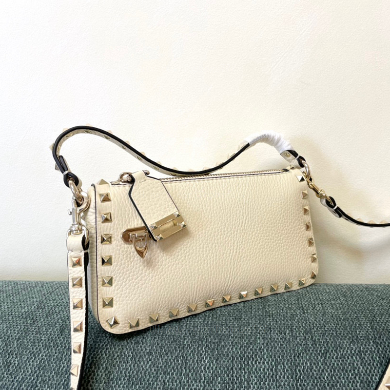 V Brand designer luxury Cross body bags Woman handbags purses wallets Fashion New style Shoulder Bags Calfskin Lock Leather Brass buttons Lady Card Holders Rivet, Customize
V Brand designer luxury Cross body bags Woman handbags purses wallets Fashion New style Shoulder Bags Calfskin Lock Leather Brass buttons Lady Card Holders Rivet, Customize