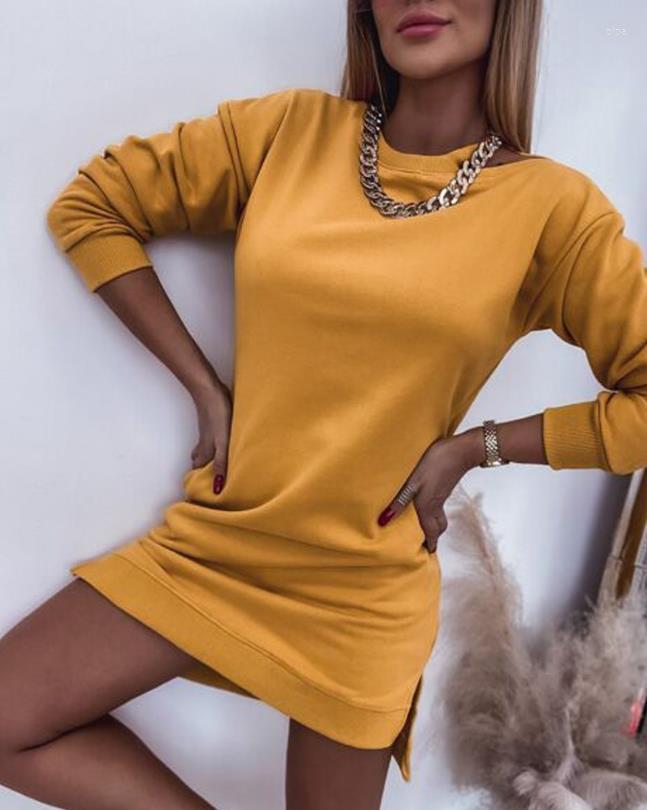 Casual Dresses For Women 2022 Elegant High Quality Fashion Chain Decor Split Hem Long Sleeve Sweatshirt Dress
Casual Dresses For Women 2022 Elegant High Quality Fashion Chain Decor Split Hem Long Sleeve Sweatshirt Dress