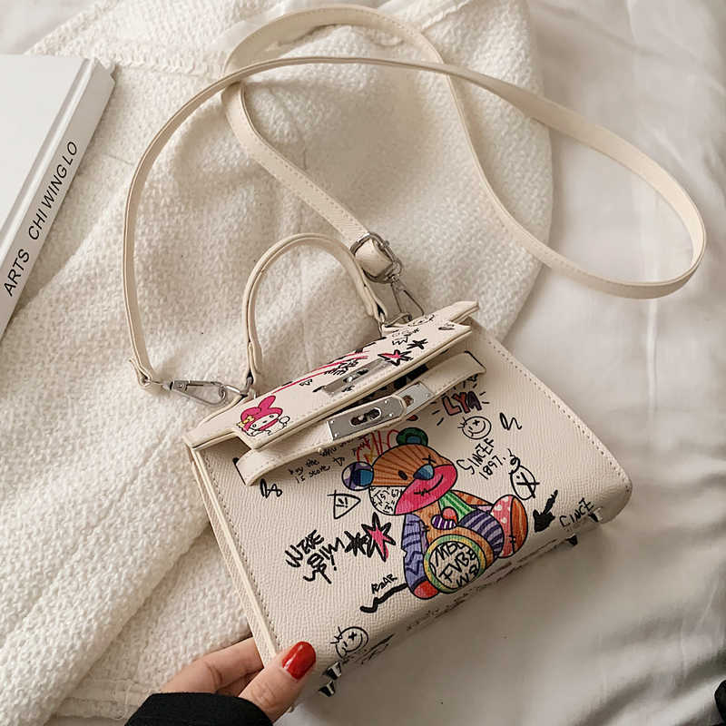 Handheld Herme Designer Bags Cute graffiti one shoulder small square for women 2022 new fashion Japanese and Korean cartoon messenger casual printed, Not for sale do not shoot
Handheld Herme Designer Bags Cute graffiti one shoulder small square for women 2022 new fashion Japanese and Korean cartoon messenger casual printed, Not for sale do not shoot