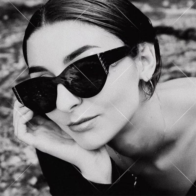 Sunglasses High-Quality Designer Butterfly Women Sun Glasses For Female UV400 Protection Outdoor Shades Eyewear
Sunglasses High-Quality Designer Butterfly Women Sun Glasses For Female UV400 Protection Outdoor Shades Eyewear