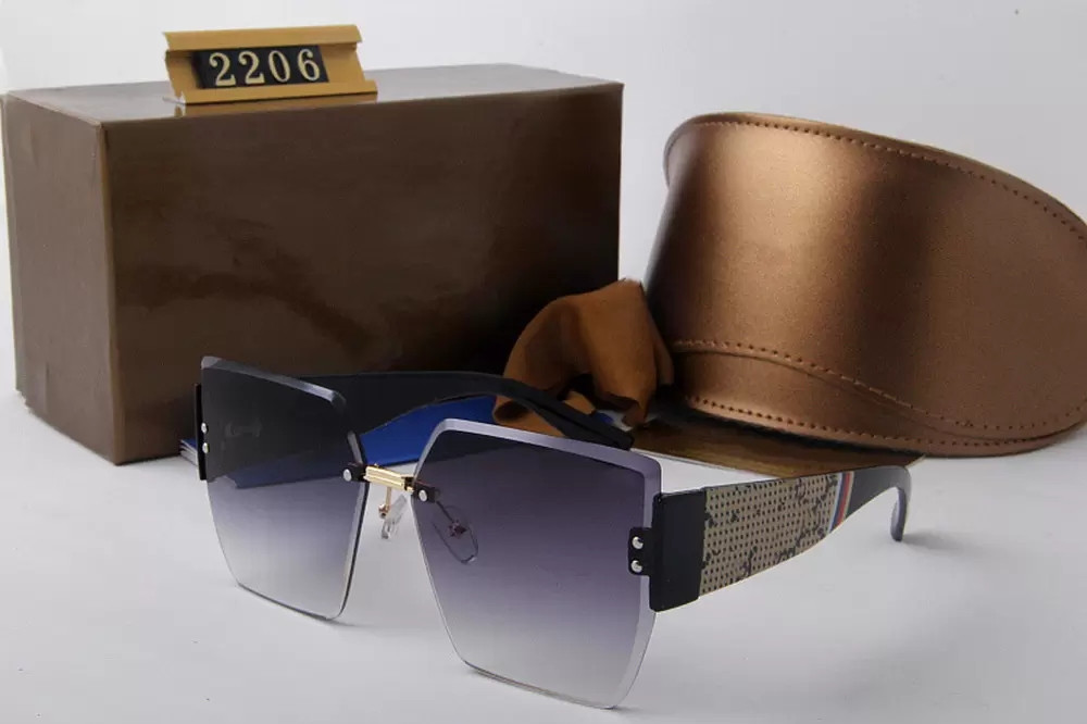 colorful Sunglasses Men and women personalized Sunglasses European American fashion retro trend reflective glasses Summer 2022
colorful Sunglasses Men and women personalized Sunglasses European American fashion retro trend reflective glasses Summer 2022