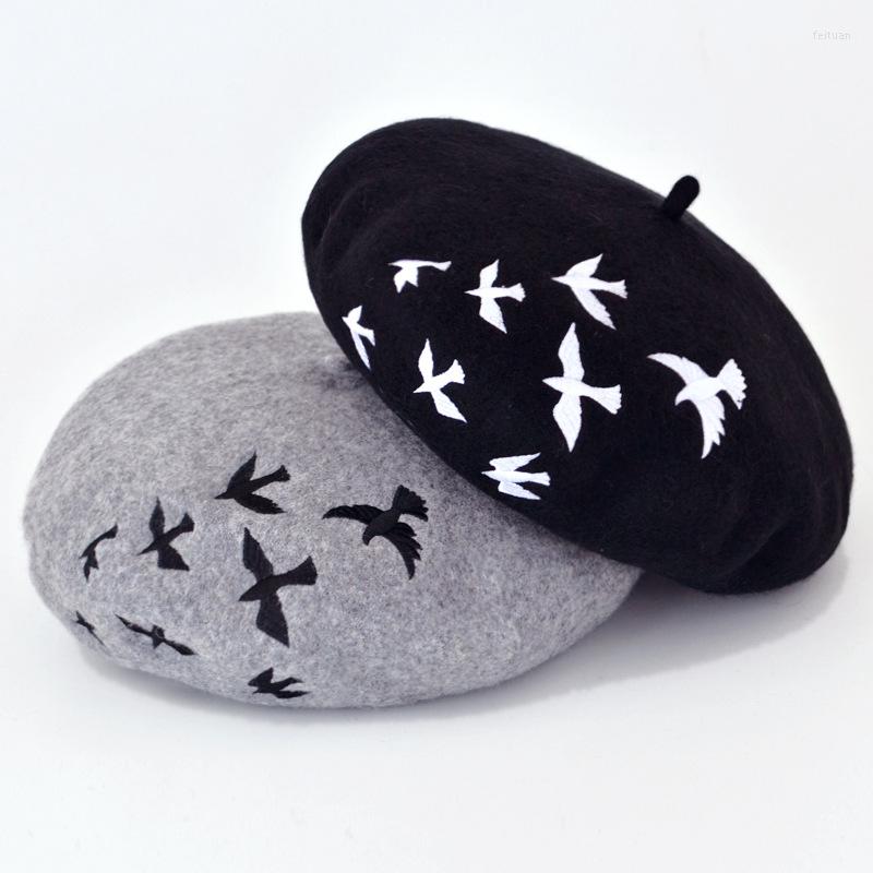 Berets 01909-hh0055 Winter Wool Warm Robin Embroidery Beret Cap Men Women Leisure Pumpkin Hat, White
Berets 01909-hh0055 Winter Wool Warm Robin Embroidery Beret Cap Men Women Leisure Pumpkin Hat, White