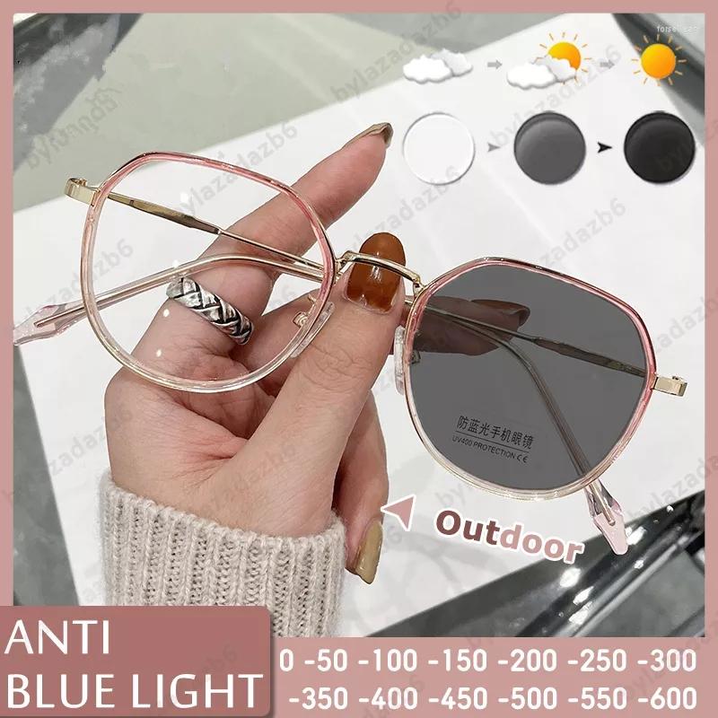 Sunglasses Fashion Pochromic Glasses Women Clear HD Myopia Eyeglasses Ultra-light Eye Computer
Sunglasses Fashion Pochromic Glasses Women Clear HD Myopia Eyeglasses Ultra-light Eye Computer