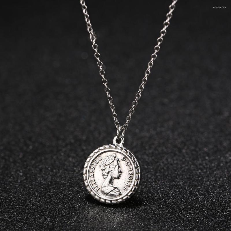 Choker Gold Plated Queen Elizabeth Ii Memorial Necklace Titanium Steel Round Silver Coin Pendant Simple Clavicle Chain
Choker Gold Plated Queen Elizabeth Ii Memorial Necklace Titanium Steel Round Silver Coin Pendant Simple Clavicle Chain