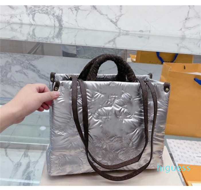 Designer Bags handbag winter Puffer Cotton tote women Shoulder crossbody bag Luxurys quilting Letter embroidery messenger wallet
Designer Bags handbag winter Puffer Cotton tote women Shoulder crossbody bag Luxurys quilting Letter embroidery messenger wallet