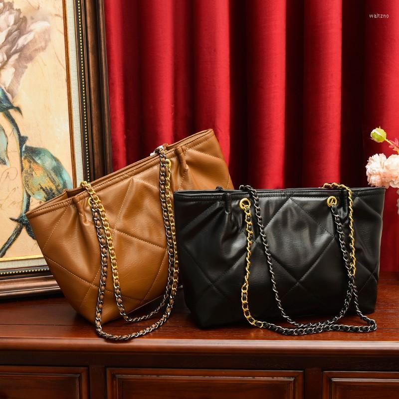 Evening Bags High Quality Designer Handbags Soft Leather Chain Solid Color Women Fashion Shoulder Crossbody 2022 And Purse, Brown
Evening Bags High Quality Designer Handbags Soft Leather Chain Solid Color Women Fashion Shoulder Crossbody 2022 And Purse, Brown