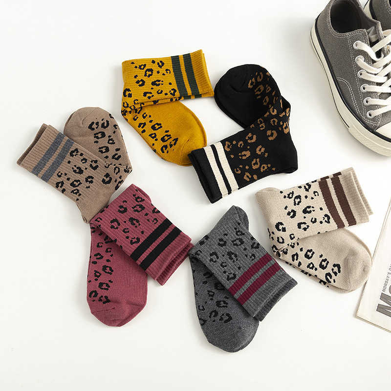 Socks Hosiery Women Socks Leopard 2022 New Fashion Autumn New Cotton Happy Striped Breathable Deodorant Fashion Long Socks Women Korea Style T221102, Dark grey
Socks Hosiery Women Socks Leopard 2022 New Fashion Autumn New Cotton Happy Striped Breathable Deodorant Fashion Long Socks Women Korea Style T221102, Dark grey