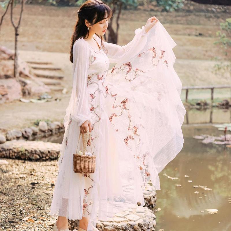 Casual Dresses YiLin Kay 2022 High Quality Fashion Runway Designer Women Dress Heavy Industry Embroidery Super Fairy Maxi, Picture color
Casual Dresses YiLin Kay 2022 High Quality Fashion Runway Designer Women Dress Heavy Industry Embroidery Super Fairy Maxi, Picture color