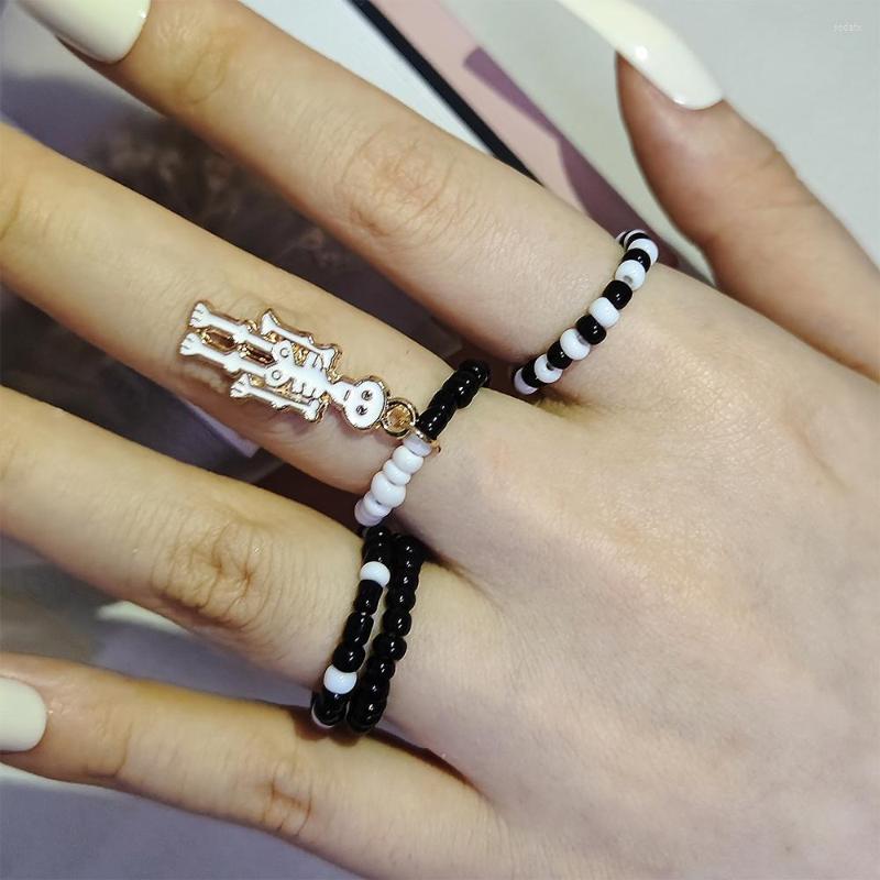 Cluster Rings 2022 Arrival Fashion Punk Black White Color Skeleton Halloween Ring For Women Party Gift Jewelry Wholesale R7717
Cluster Rings 2022 Arrival Fashion Punk Black White Color Skeleton Halloween Ring For Women Party Gift Jewelry Wholesale R7717