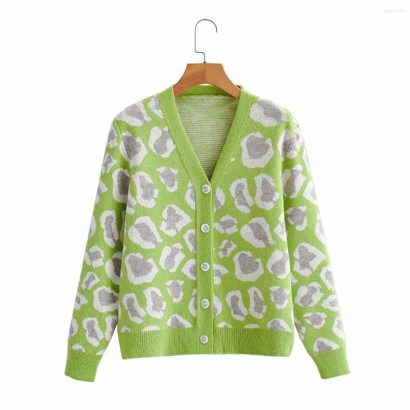 Women's Knits 2022 Spring Autumn Outerwear Long Sleeve V-neck Leopard Jacquard Knitted Sweater Cardigan Women Korean Style Fashion Clothes, Green
Women's Knits 2022 Spring Autumn Outerwear Long Sleeve V-neck Leopard Jacquard Knitted Sweater Cardigan Women Korean Style Fashion Clothes, Green