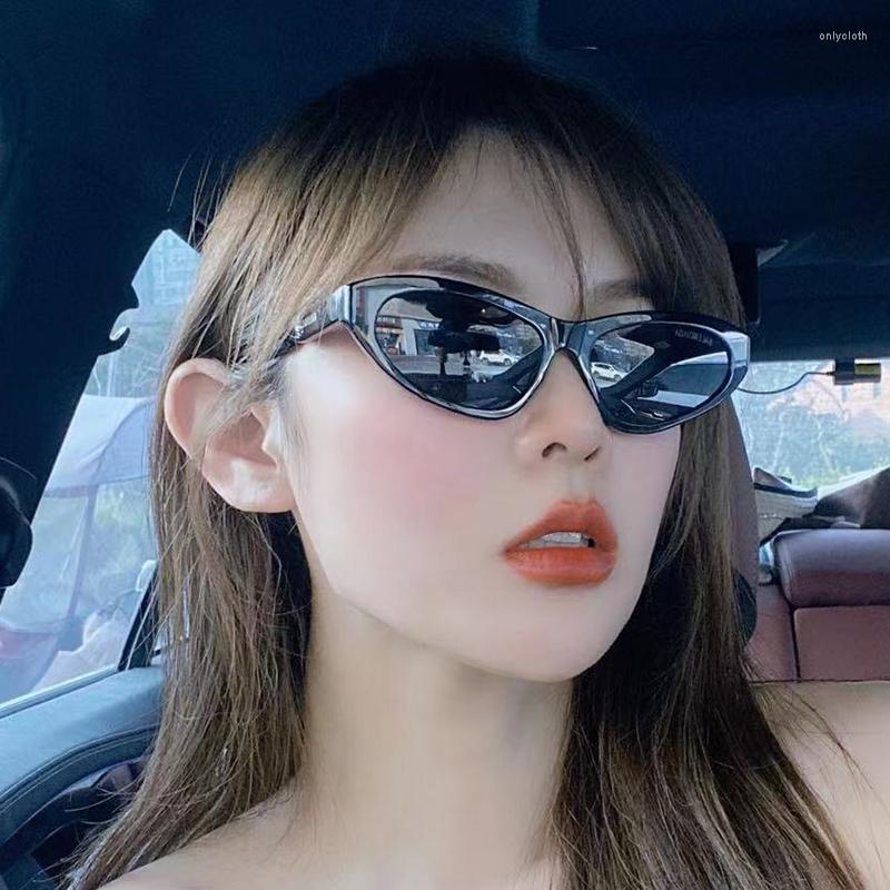 Sunglasses High-Quality Acetate Black Frame Butterfly Women Gradient Lens Fashion
Sunglasses High-Quality Acetate Black Frame Butterfly Women Gradient Lens Fashion