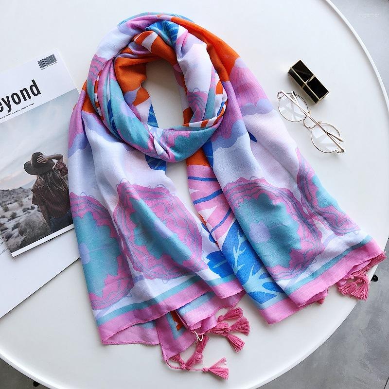 Scarves 2022 Ombre Flower Print Scarf Shawls Women Long Cotton Tree Wrap Hijab Muffler Wholesale 10pcs/LOT
Scarves 2022 Ombre Flower Print Scarf Shawls Women Long Cotton Tree Wrap Hijab Muffler Wholesale 10pcs/LOT