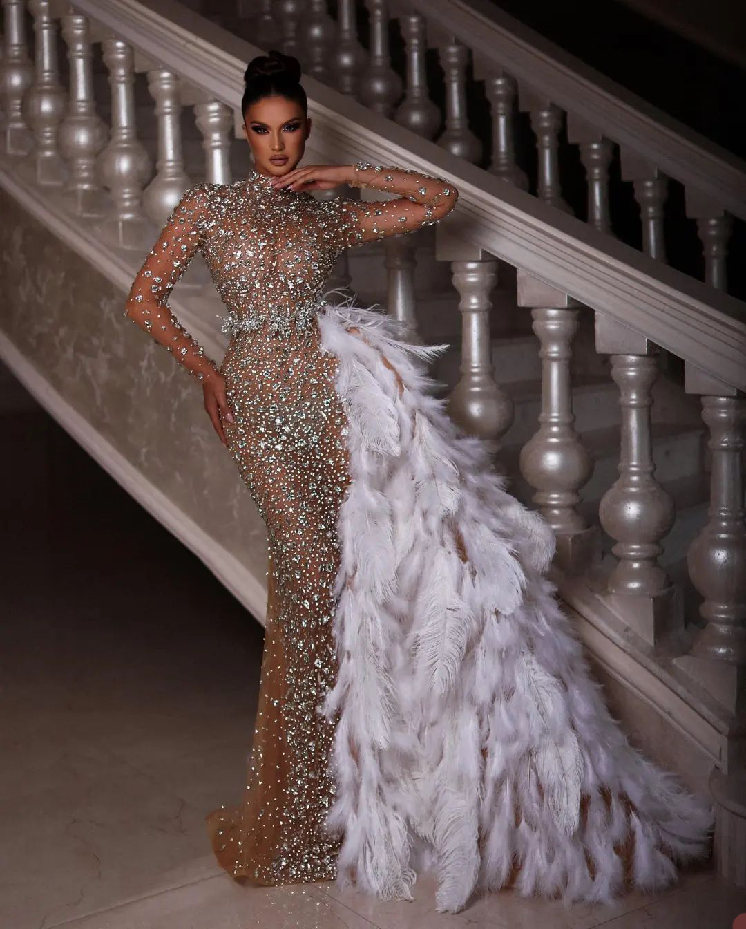 Much Feathers Nude Prom Dresses Beaded Crystals Mermaid Party Dresses Luxurious High Neck Custom Made Evening Dress
