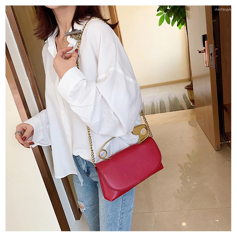 Evening Bags PU Leather Handbag Women Designer Chains Flap Shoulder Bag Fashion Party Clutch Purse Mini Crossbody Tote Female, Black
Evening Bags PU Leather Handbag Women Designer Chains Flap Shoulder Bag Fashion Party Clutch Purse Mini Crossbody Tote Female, Black
