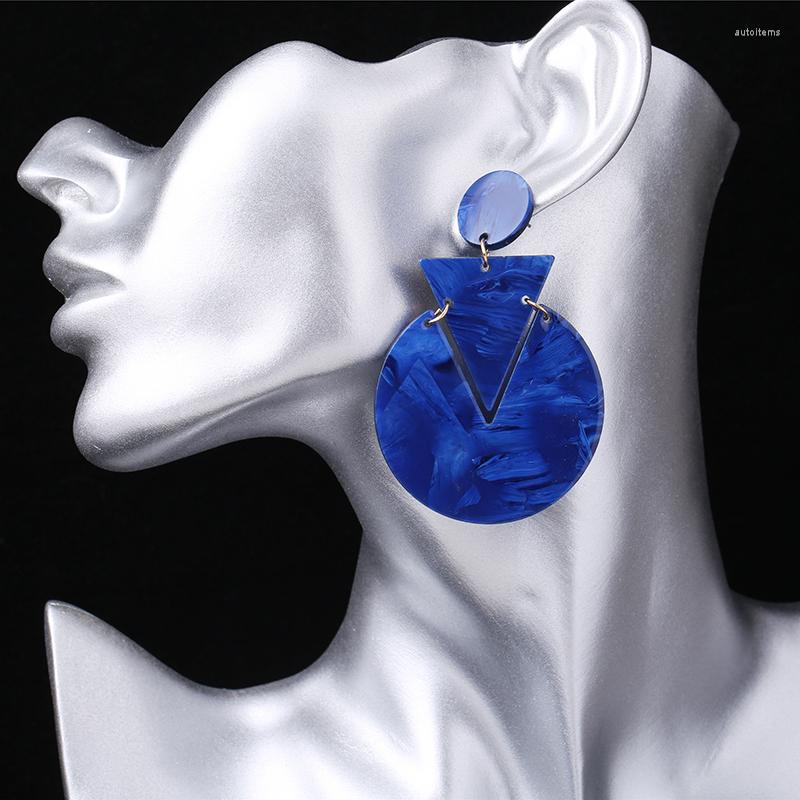 Hoop Earrings Odd Fashion Temperament Wild Earring For Woman Pendant European And American Style Women's Jewelry
Hoop Earrings Odd Fashion Temperament Wild Earring For Woman Pendant European And American Style Women's Jewelry