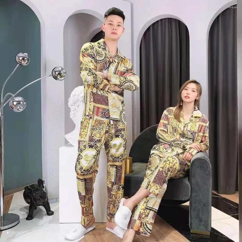 Men's Tracksuits A223 Fashion Men's Sets 2022 Runway Luxury European Design Party Style Clothing, Picture shown
Men's Tracksuits A223 Fashion Men's Sets 2022 Runway Luxury European Design Party Style Clothing, Picture shown