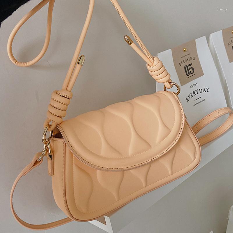 Evening Bags Retro Bag 2022 Fashion Autumn Ladies Luxury High-quality Casual Simple One-shoulder Messenger Underarm Small Square, Black
Evening Bags Retro Bag 2022 Fashion Autumn Ladies Luxury High-quality Casual Simple One-shoulder Messenger Underarm Small Square, Black