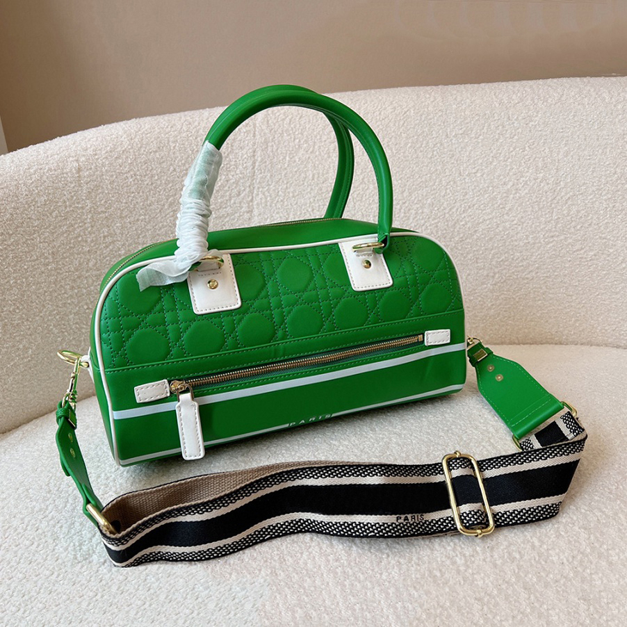 Designer Bag Luxury Purse PARIS Brand Shoulder Bags Leather Handbag Woman Crossbody Messager Cosmetic Purses Wallet by fen S241 006, #box
Designer Bag Luxury Purse PARIS Brand Shoulder Bags Leather Handbag Woman Crossbody Messager Cosmetic Purses Wallet by fen S241 006, #box