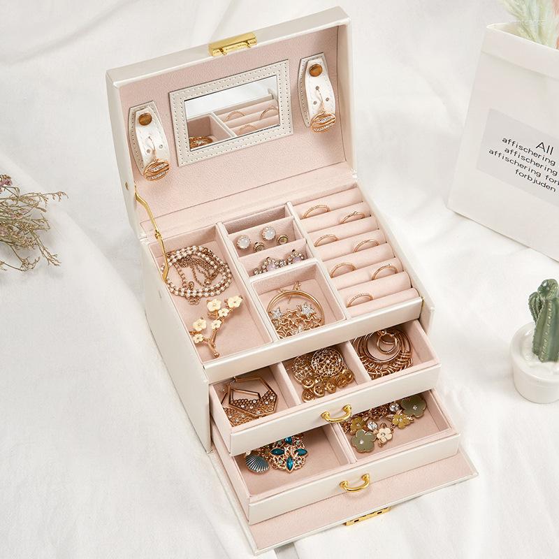 Jewelry Pouches Mirrored Box Organizer Earrings Rings Necklace Storage Case PU Leather Display Holder Women Girls Gift
Jewelry Pouches Mirrored Box Organizer Earrings Rings Necklace Storage Case PU Leather Display Holder Women Girls Gift