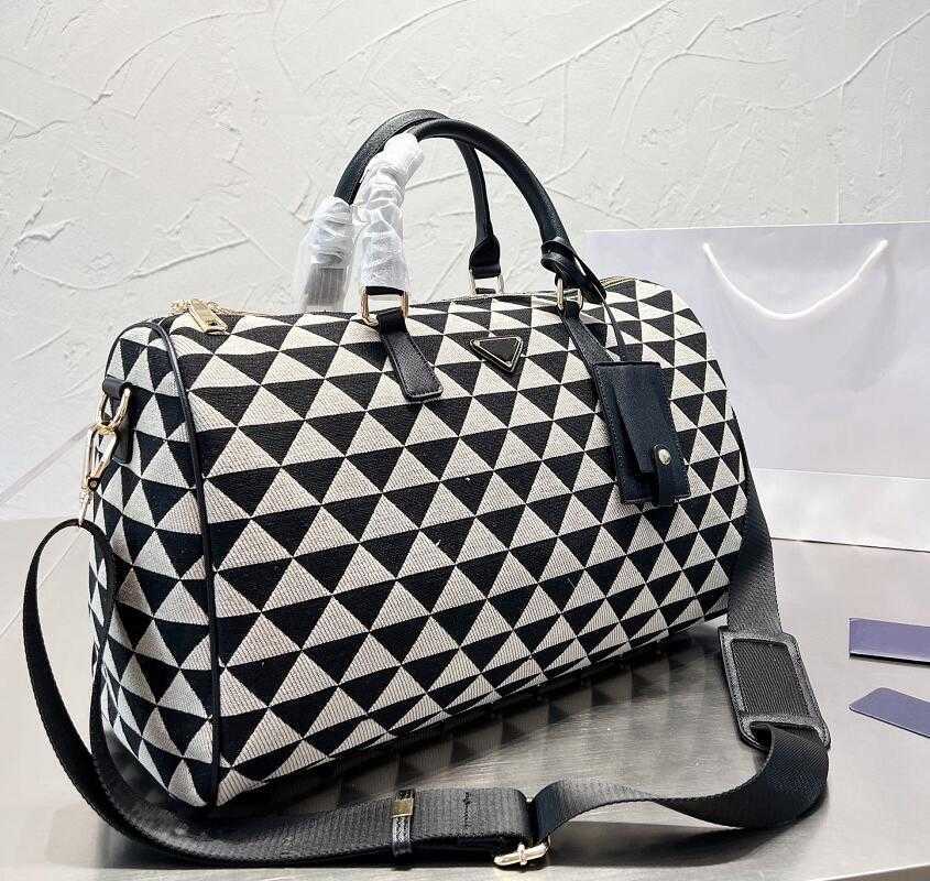 High Capacity Triangle Canvas Duffle Bags Men Leisure Commerce Handbags Women's Designer Airport Shopping Bag Shoulder Packet Large, Black
High Capacity Triangle Canvas Duffle Bags Men Leisure Commerce Handbags Women's Designer Airport Shopping Bag Shoulder Packet Large, Black
