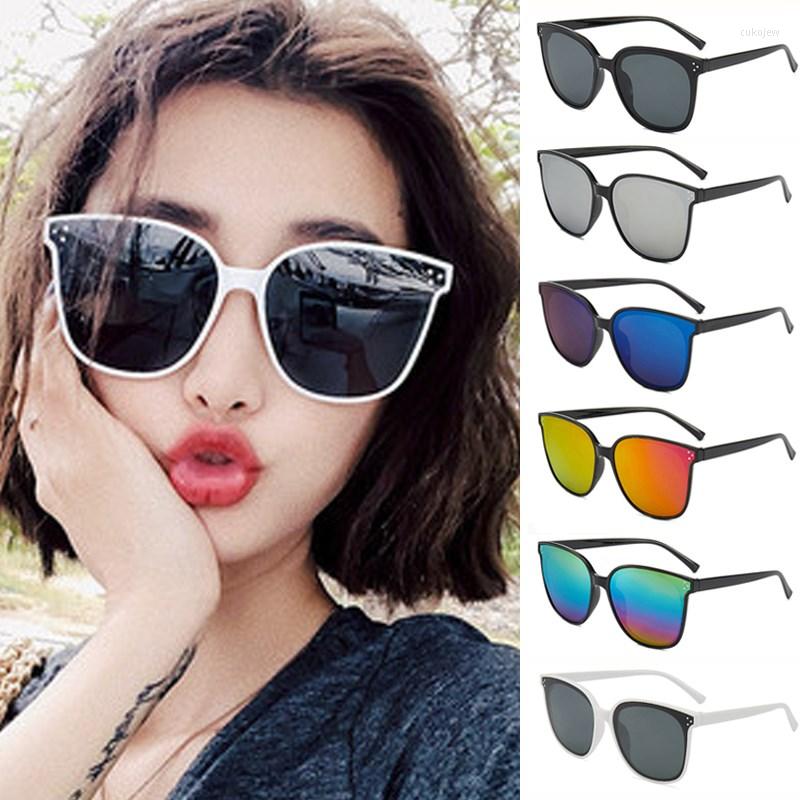 Sunglasses Oversized Square Fashion For Women Vintage Decorative Men Shades Glasses Brand Designer Eyeware Gafas De Sol
Sunglasses Oversized Square Fashion For Women Vintage Decorative Men Shades Glasses Brand Designer Eyeware Gafas De Sol
