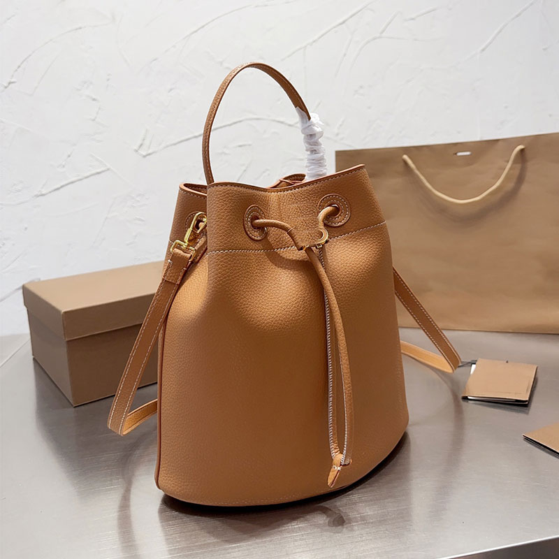 Crossbody Bucket Bags Drawstring Handbag Purse Tote Bag Shoulder Women String Purse Metal Letter Fashion Cowhide Plain Cross Body Wallet Detachable Strap, Black
Crossbody Bucket Bags Drawstring Handbag Purse Tote Bag Shoulder Women String Purse Metal Letter Fashion Cowhide Plain Cross Body Wallet Detachable Strap, Black