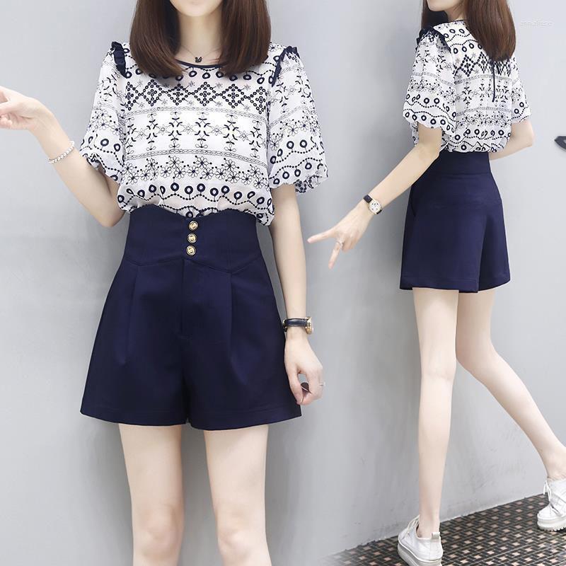 Women' Tracksuits Women Short Sleeve Tops Wide Leg Shorts Set Elegant Office Ladies Suits Korean Fashion Two Piece Suit 4XL Womens Outfits
Women' Tracksuits Women Short Sleeve Tops Wide Leg Shorts Set Elegant Office Ladies Suits Korean Fashion Two Piece Suit 4XL Womens Outfits