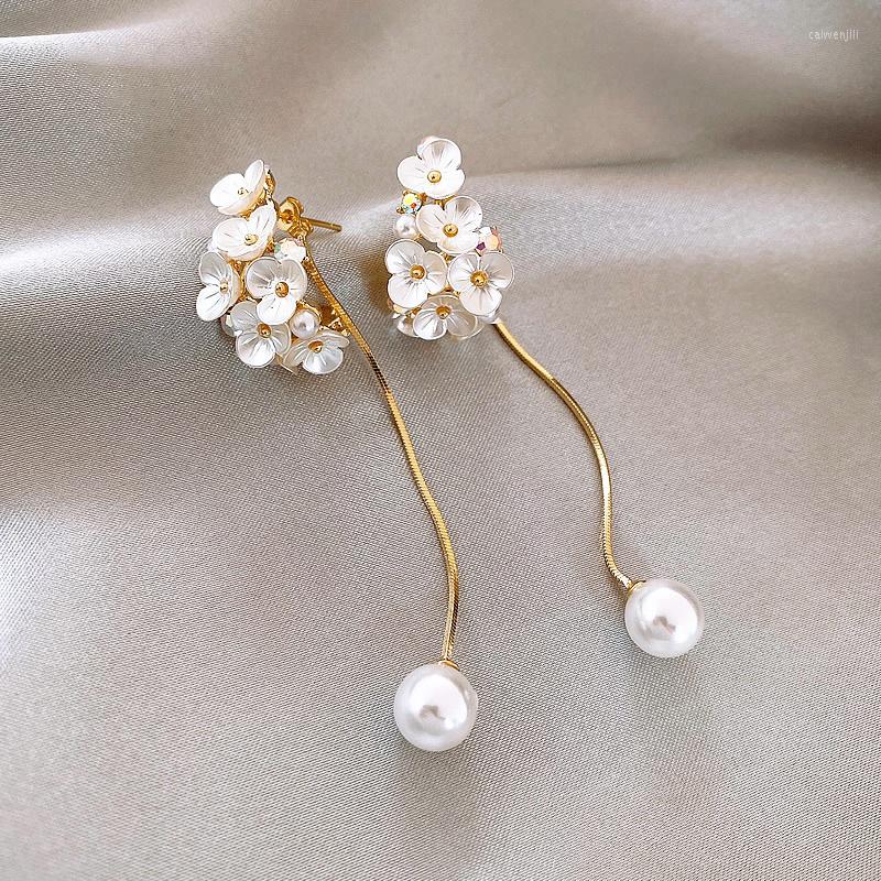 Dangle Earrings Light Luxury Simple Imitation Pearl Flower Long Tassel For Women Fashion Sweet Shell Geometric Jewelry
Dangle Earrings Light Luxury Simple Imitation Pearl Flower Long Tassel For Women Fashion Sweet Shell Geometric Jewelry