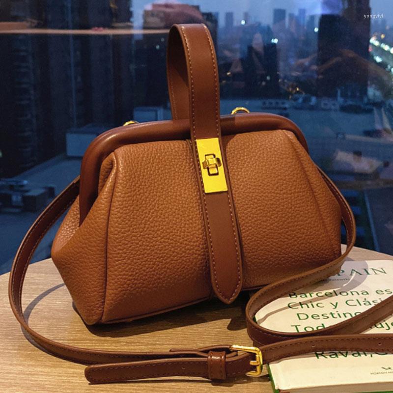 Evening Bags Designer Vintage Tote Bag Shell High-quality PU Leather Women's Handbag Shoulder, Black
Evening Bags Designer Vintage Tote Bag Shell High-quality PU Leather Women's Handbag Shoulder, Black