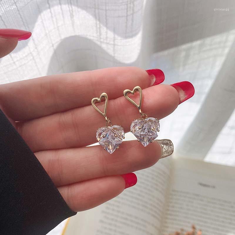 Backs Earrings Little Heart Shaped Clip On 2022 Trendy Simple Korean Temperament Crystal Without Pierced Ears
Backs Earrings Little Heart Shaped Clip On 2022 Trendy Simple Korean Temperament Crystal Without Pierced Ears