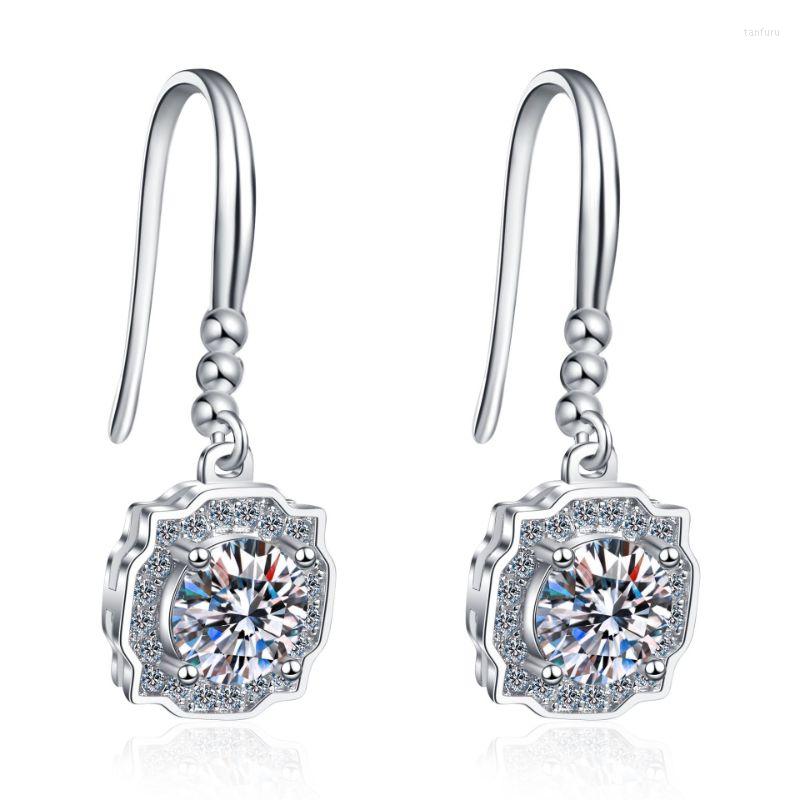 Dangle Earrings 925 Sterling Silver Four 1 Carat Moissanite Diamond Ear Hook Engagement Wedding Fine Jewelry
Dangle Earrings 925 Sterling Silver Four 1 Carat Moissanite Diamond Ear Hook Engagement Wedding Fine Jewelry