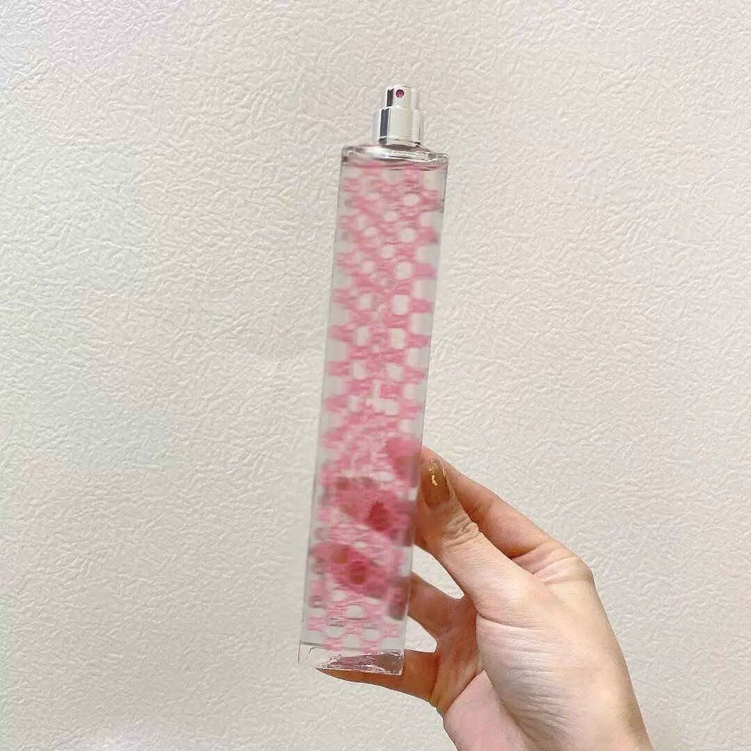 Car Air Freshener ENVY me Perfume for women Eau de Toilette 100 ml 3.4 Oz Fragrance good smell Long Lasting Spray fast ship Best quality
Car Air Freshener ENVY me Perfume for women Eau de Toilette 100 ml 3.4 Oz Fragrance good smell Long Lasting Spray fast ship Best quality