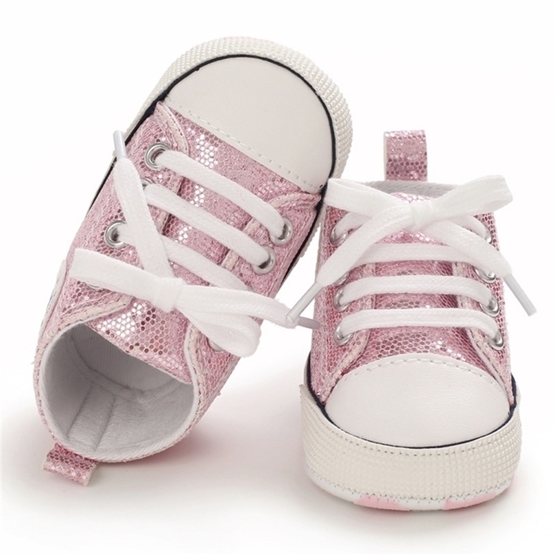 First Walkers Arrival Baby Boys Girls Shoes Canvas Print Walker Infant Toddler AntiSlip Prewalker Indoor Shoe For Drop 221107, Shining black
First Walkers Arrival Baby Boys Girls Shoes Canvas Print Walker Infant Toddler AntiSlip Prewalker Indoor Shoe For Drop 221107, Shining black