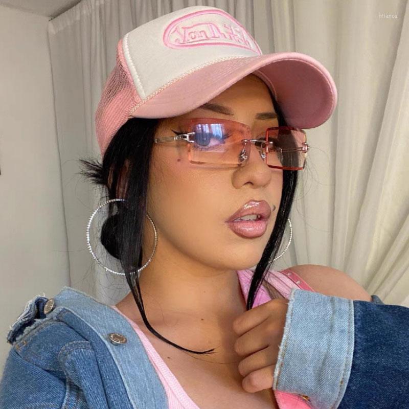 Sunglasses Rimless Women Men 2022 Fashion Vintage Small Rectangle Sun Glasses Traveling Frameless Gradient Eyewear UV400
Sunglasses Rimless Women Men 2022 Fashion Vintage Small Rectangle Sun Glasses Traveling Frameless Gradient Eyewear UV400