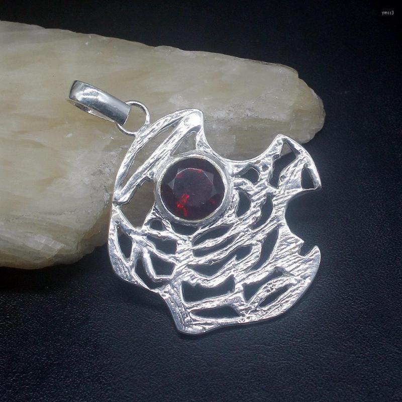Pendant Necklaces Gemstonefactory Jewelry Big Promotion 925 Silver Arrival Unique Red Garnet Women Ladies Gifts Necklace 1341
Pendant Necklaces Gemstonefactory Jewelry Big Promotion 925 Silver Arrival Unique Red Garnet Women Ladies Gifts Necklace 1341