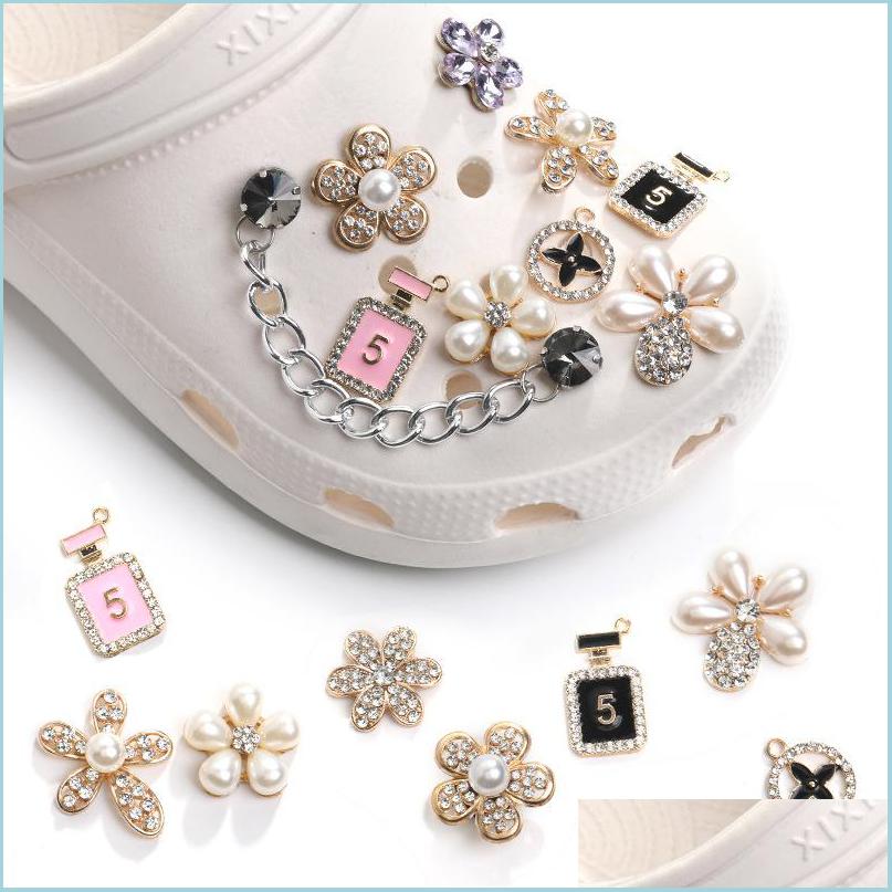 Shoe Parts Accessories Flower Shoe Charms Alloy Charm Decoration Buckle Clog Accessories Buttons Pins 5Pcs / Rhinestone Bling Croc Dh0Zk
Shoe Parts Accessories Flower Shoe Charms Alloy Charm Decoration Buckle Clog Accessories Buttons Pins 5Pcs / Rhinestone Bling Croc Dh0Zk