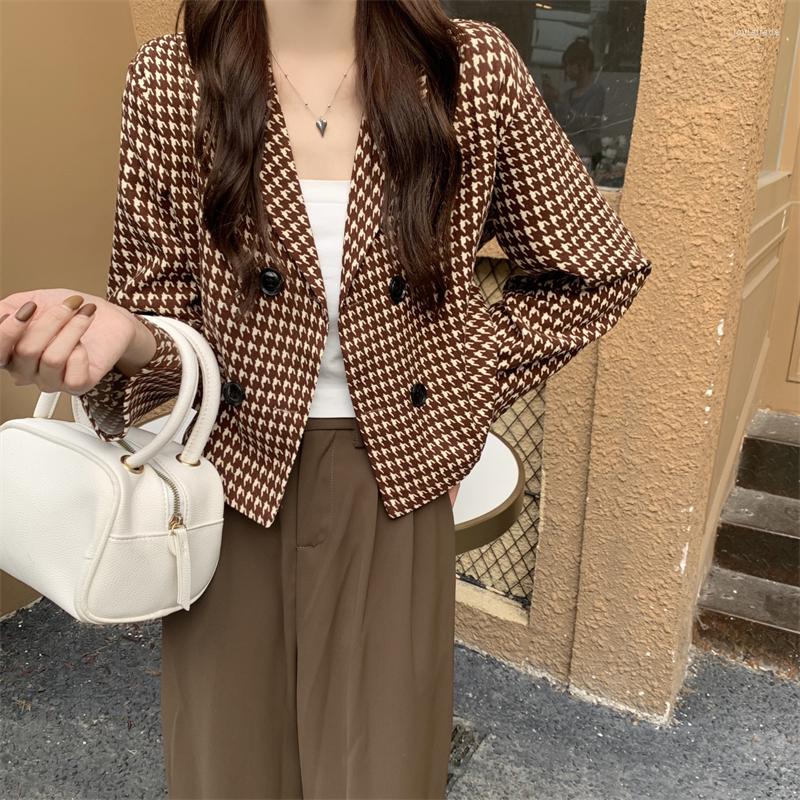 Women's Suits 2022 Spring Design Houndstooth Small Suit Ladies Slim Collar Double Breasted Temperament Women's Short Coats Autumn Top, White
Women's Suits 2022 Spring Design Houndstooth Small Suit Ladies Slim Collar Double Breasted Temperament Women's Short Coats Autumn Top, White