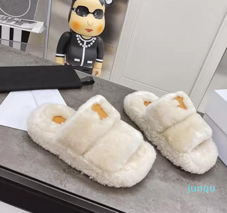 Slippers Designer Slides Flat Hfhuf Slipper Autumn Winter Wool Furry Trendy Wool Lamb Hair Letters Fashionable Fur Wear All-Match, Pink
Slippers Designer Slides Flat Hfhuf Slipper Autumn Winter Wool Furry Trendy Wool Lamb Hair Letters Fashionable Fur Wear All-Match, Pink